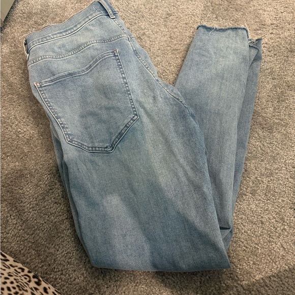 Classic Blue Women's Jeans - Picture 1 of 1